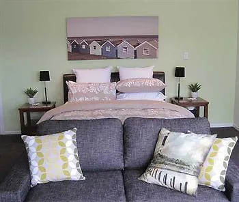 Acorns Wellington Bed And Breakfast New Zealand