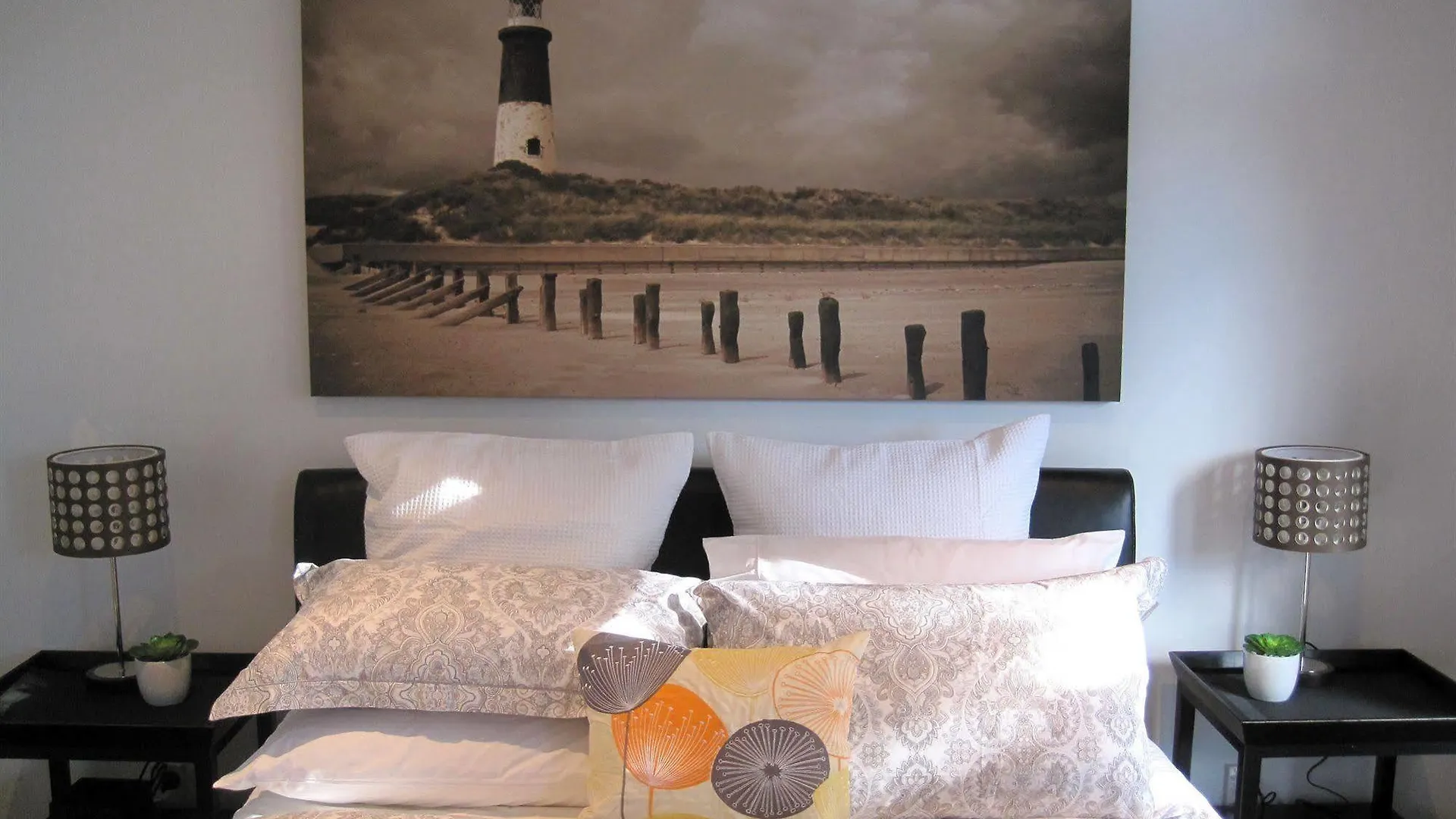 Acorns Wellington Bed And Breakfast Bed & Breakfast